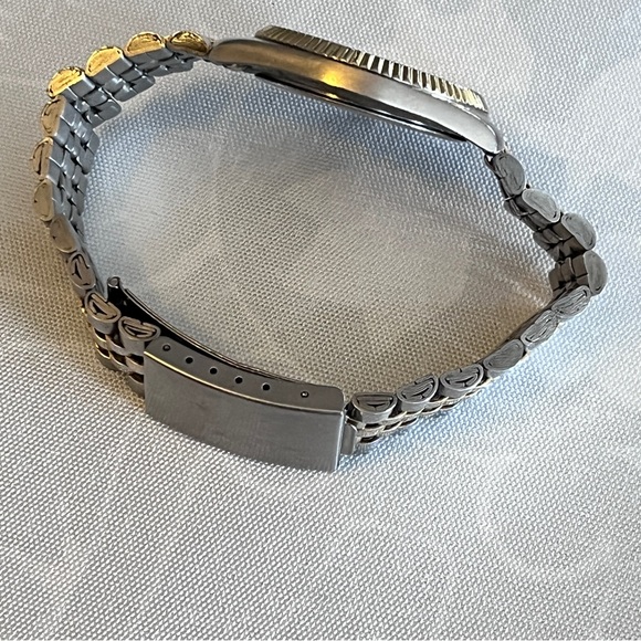 Royale Men’s Watch vintage RYL506 Quartz - Picture 5 of 10